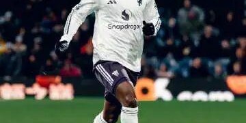 电竞比分网-邮报：达洛特相信自己应该成为球队未来的首选右后卫